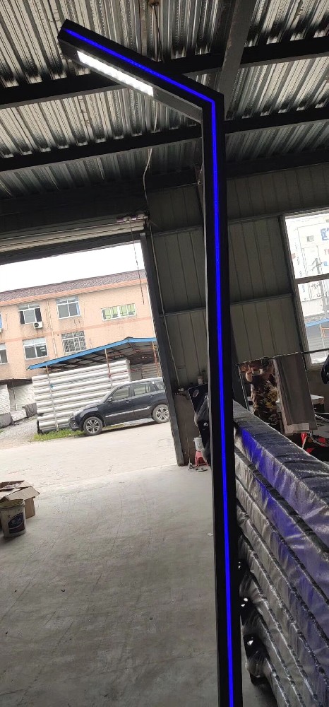 新款庭院灯